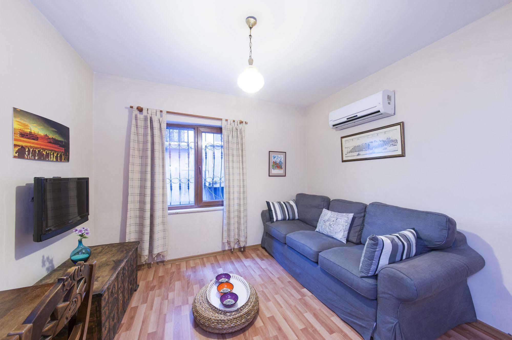 Istanbulinn Apartment ภายนอก รูปภาพ