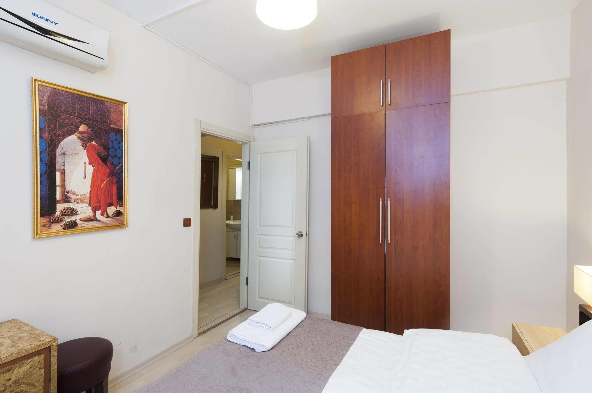 Istanbulinn Apartment ภายนอก รูปภาพ