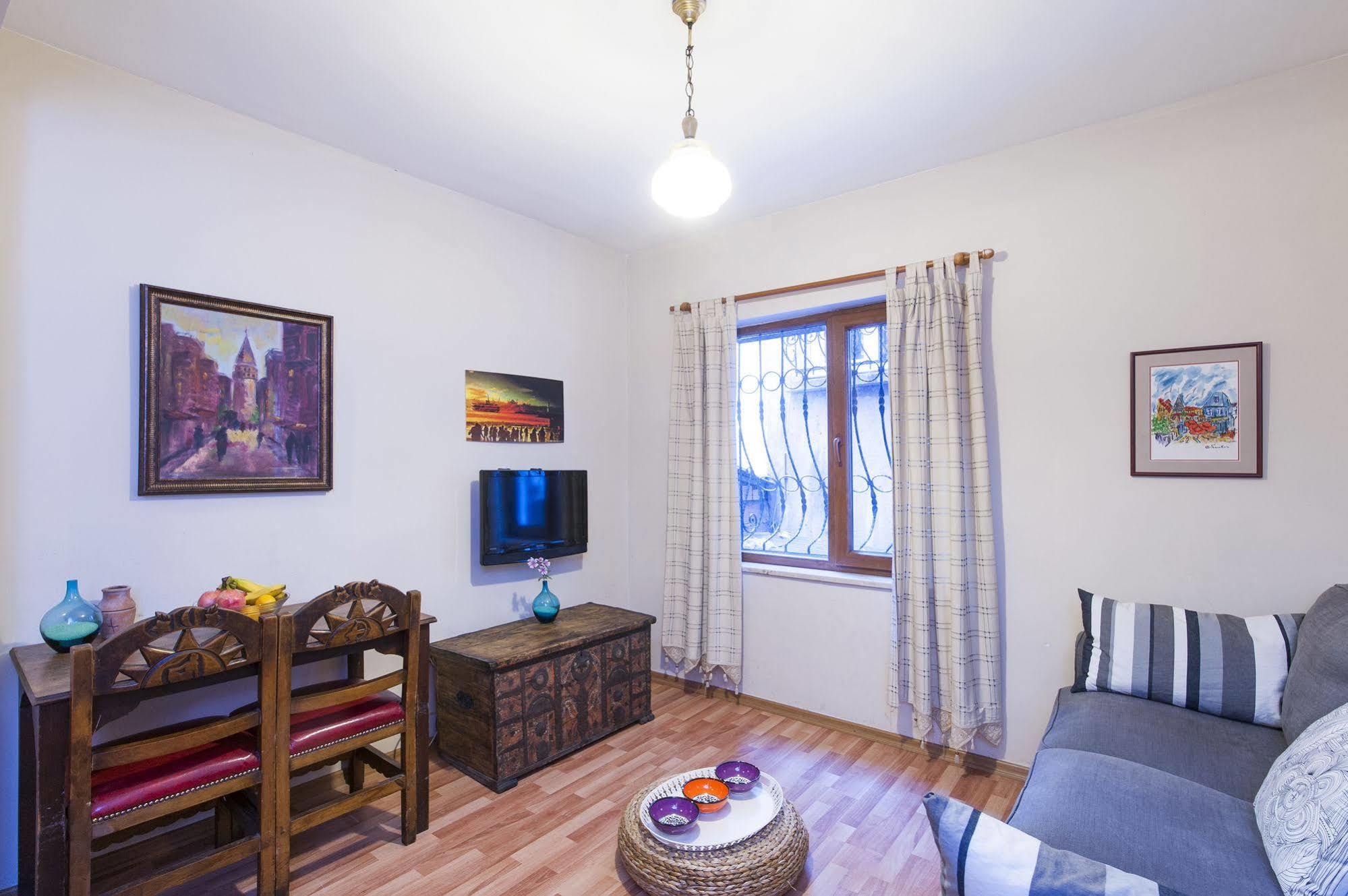 Istanbulinn Apartment ภายนอก รูปภาพ