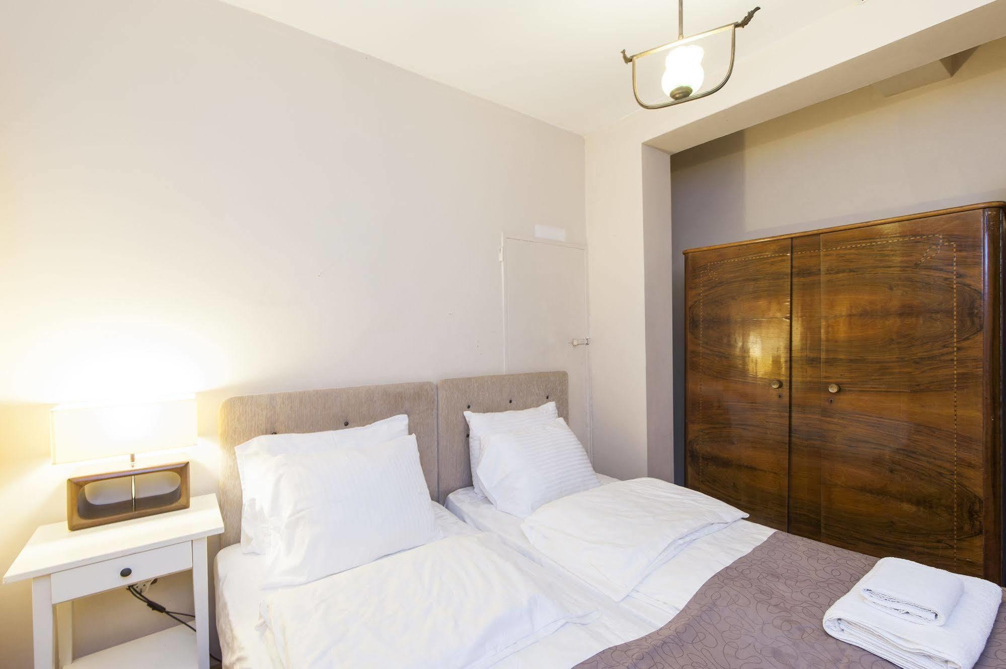 Istanbulinn Apartment ภายนอก รูปภาพ