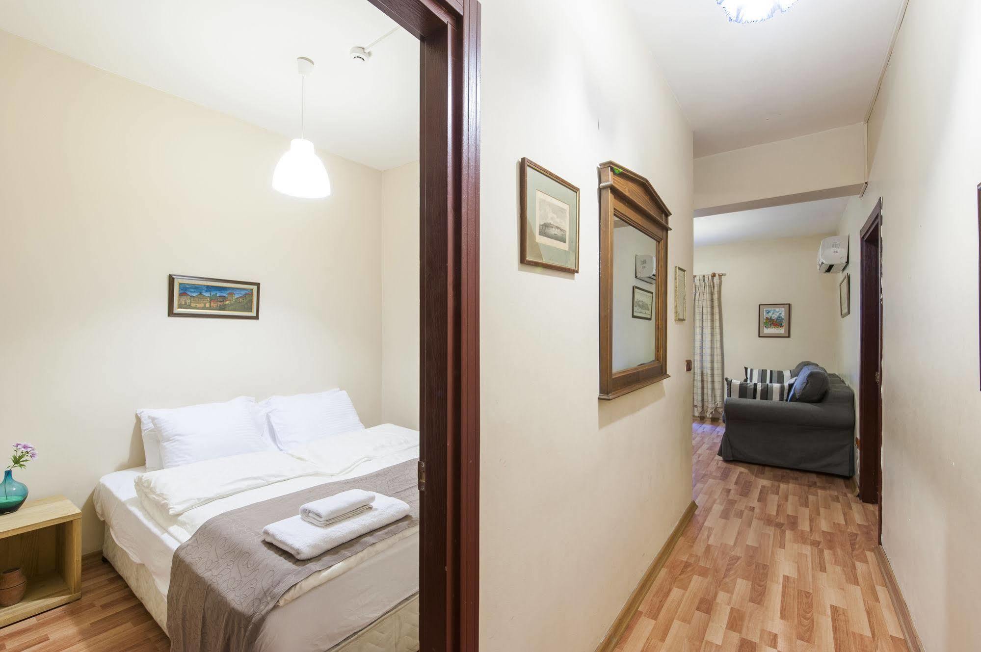 Istanbulinn Apartment ภายนอก รูปภาพ